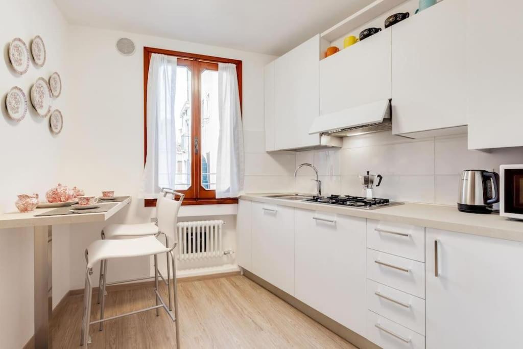 Piazza San Marco Cozy Apartment X4 Venice Luaran gambar